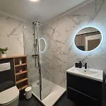 Apartment Spacieux Proche Gare Menton