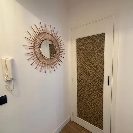 Spacieux Proche Gare Lägenhet Menton