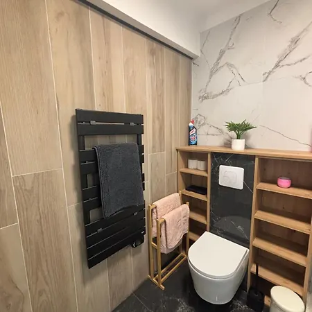 Spacieux Proche Gare Lägenhet *