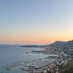 Spacieux Proche Gare Apartman Menton